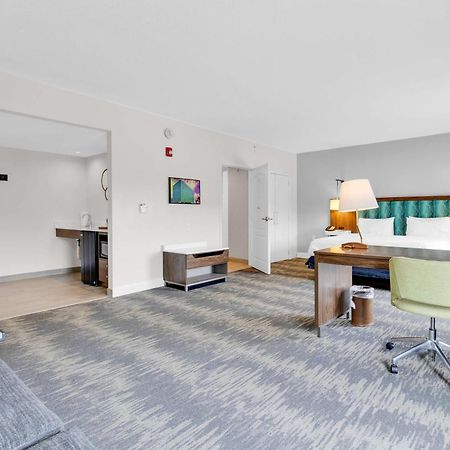 Hampton Inn & Suites Sarasota / Bradenton - Airport Bagian luar foto